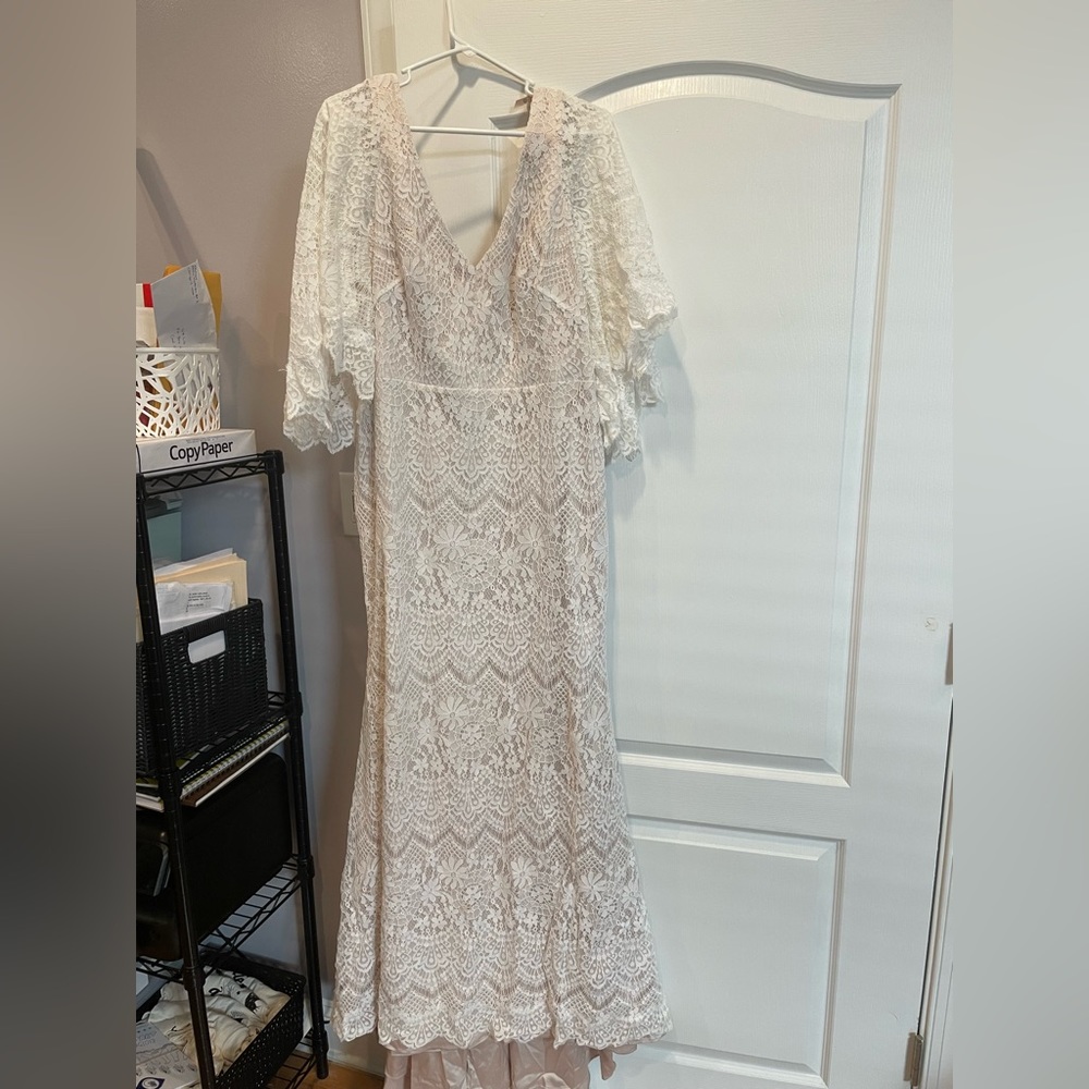 Lovely Sandy Wedding Dress